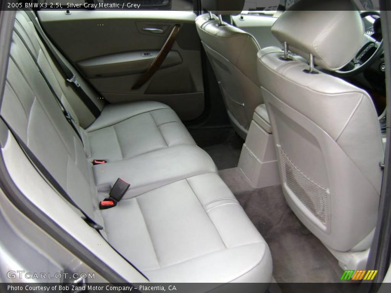 Silver Gray Metallic / Grey 2005 BMW X3 2.5i