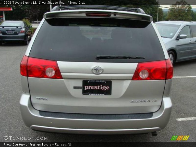 Silver Shadow Pearl / Stone Gray 2006 Toyota Sienna LE