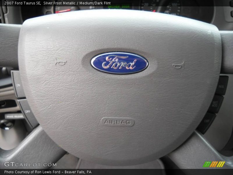 Silver Frost Metallic / Medium/Dark Flint 2007 Ford Taurus SE