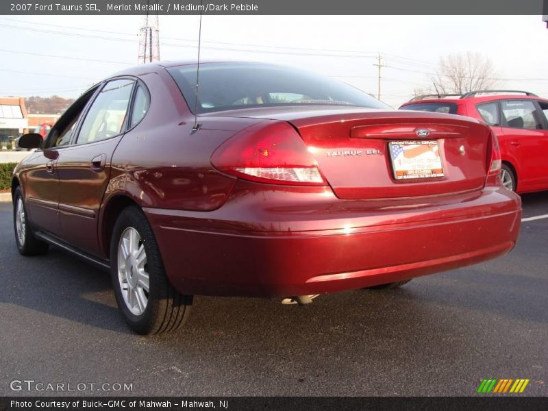 Merlot Metallic / Medium/Dark Pebble 2007 Ford Taurus SEL