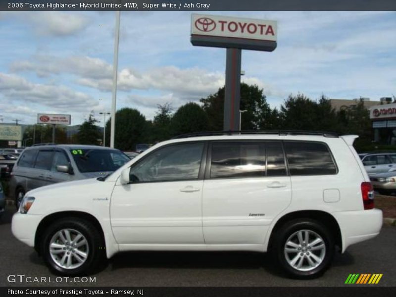 Super White / Ash Gray 2006 Toyota Highlander Hybrid Limited 4WD