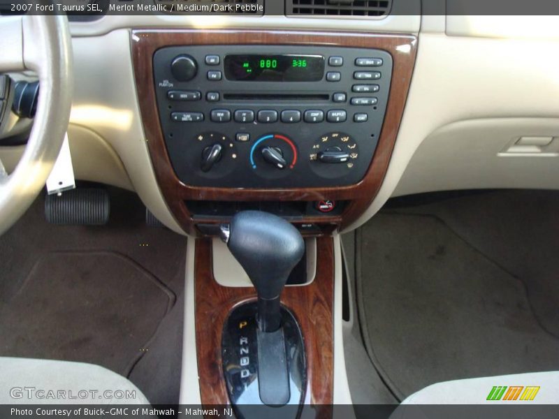 Merlot Metallic / Medium/Dark Pebble 2007 Ford Taurus SEL