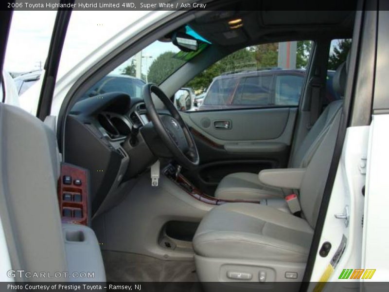 Super White / Ash Gray 2006 Toyota Highlander Hybrid Limited 4WD