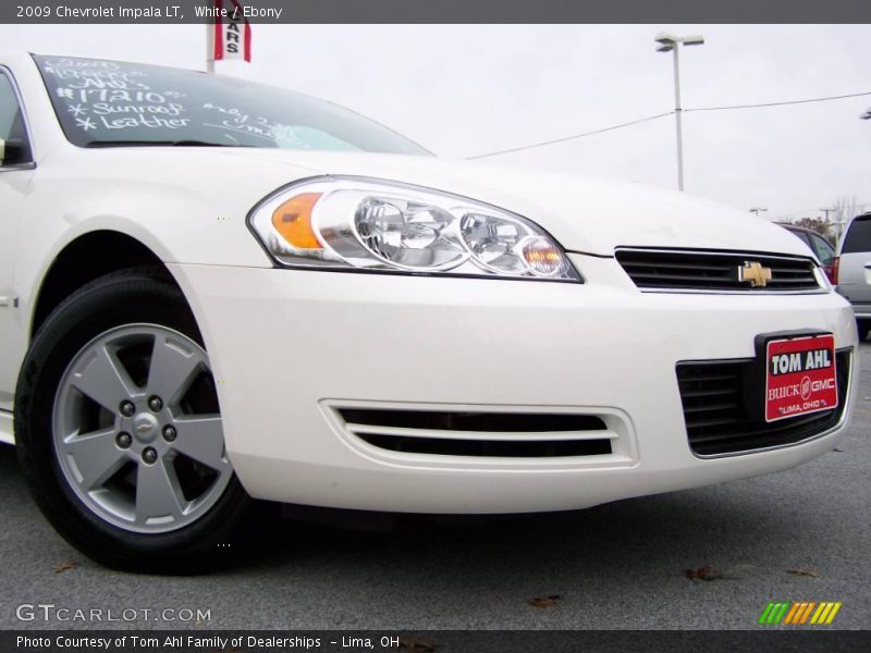 White / Ebony 2009 Chevrolet Impala LT