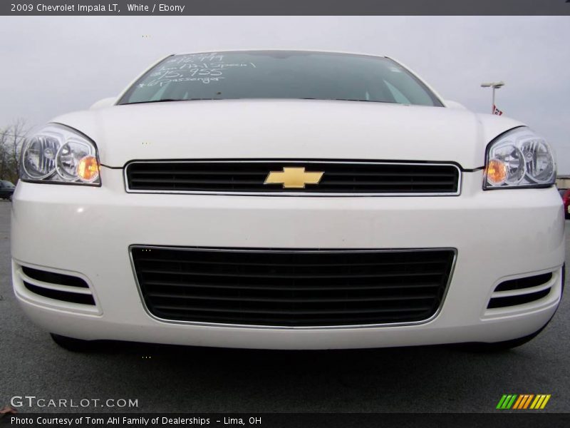 White / Ebony 2009 Chevrolet Impala LT