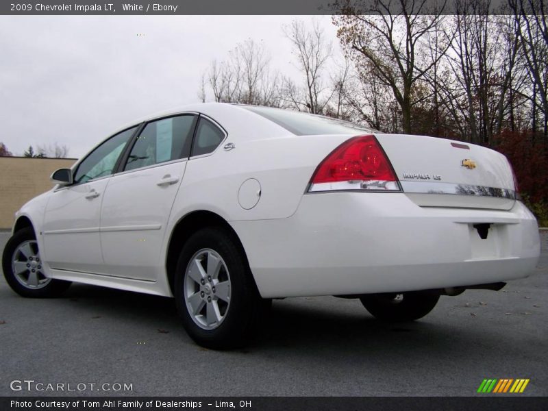 White / Ebony 2009 Chevrolet Impala LT