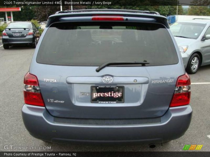 Bluestone Metallic / Ivory Beige 2006 Toyota Highlander Limited 4WD