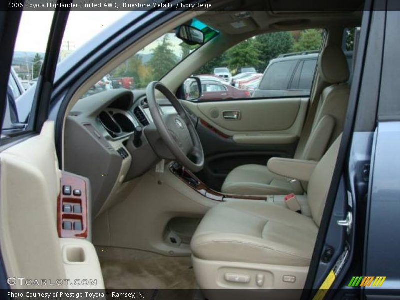 Bluestone Metallic / Ivory Beige 2006 Toyota Highlander Limited 4WD