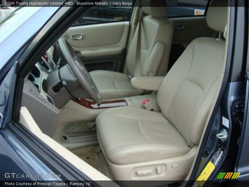 Bluestone Metallic / Ivory Beige 2006 Toyota Highlander Limited 4WD