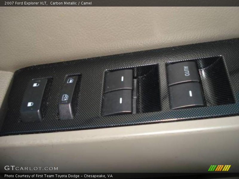 Carbon Metallic / Camel 2007 Ford Explorer XLT