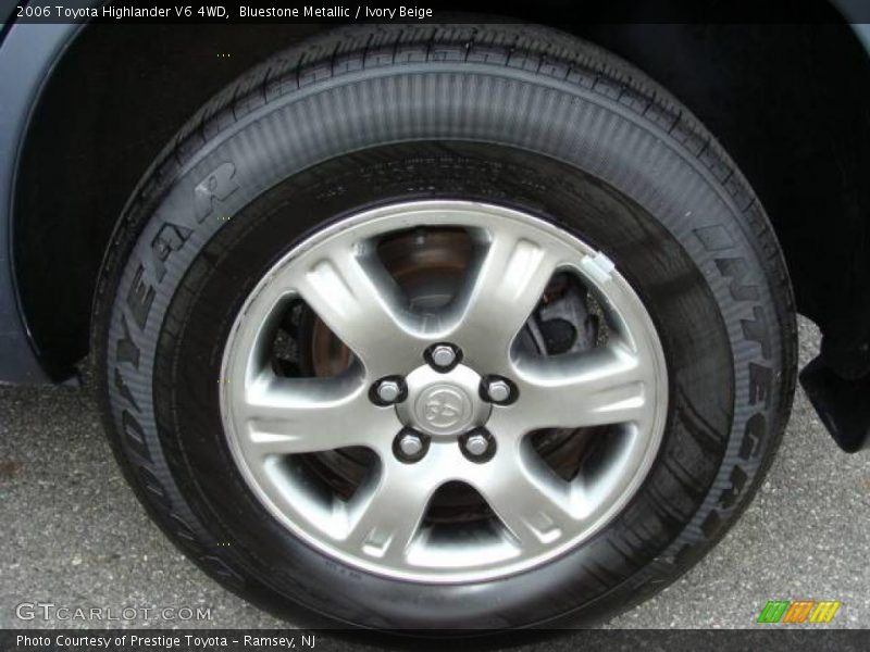 Bluestone Metallic / Ivory Beige 2006 Toyota Highlander V6 4WD
