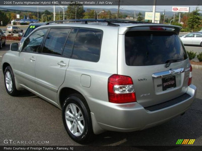 Millenium Silver Metallic / Ash Gray 2006 Toyota Highlander Hybrid 4WD