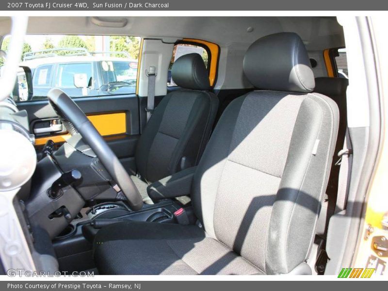 Sun Fusion / Dark Charcoal 2007 Toyota FJ Cruiser 4WD