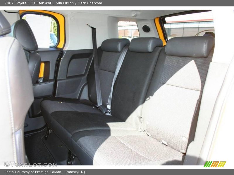 Sun Fusion / Dark Charcoal 2007 Toyota FJ Cruiser 4WD