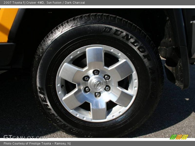 Sun Fusion / Dark Charcoal 2007 Toyota FJ Cruiser 4WD