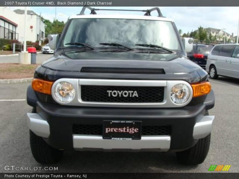 Black Diamond / Dark Charcoal 2007 Toyota FJ Cruiser 4WD