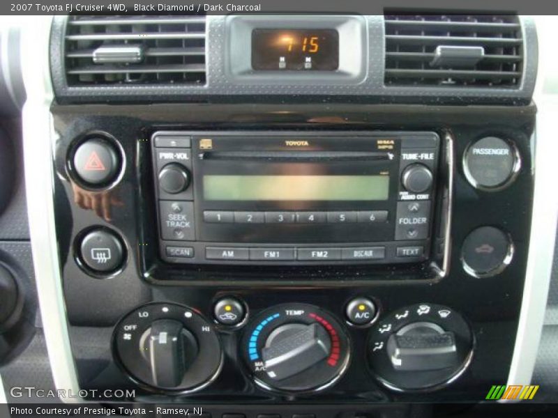 Black Diamond / Dark Charcoal 2007 Toyota FJ Cruiser 4WD