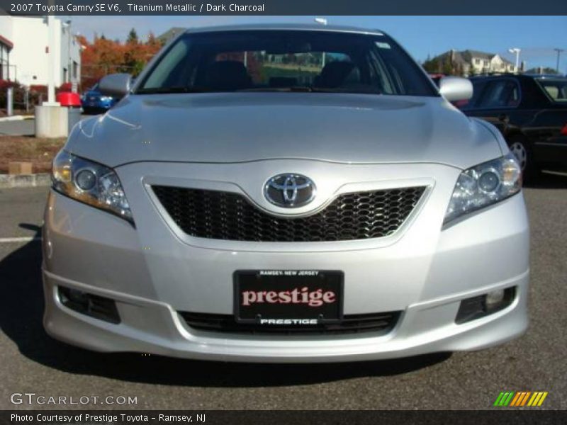 Titanium Metallic / Dark Charcoal 2007 Toyota Camry SE V6