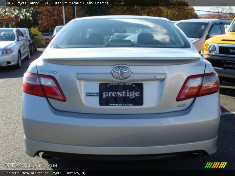 Titanium Metallic / Dark Charcoal 2007 Toyota Camry SE V6