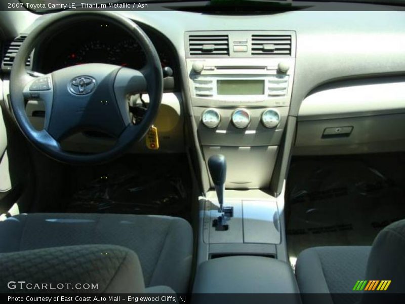 Titanium Metallic / Ash 2007 Toyota Camry LE