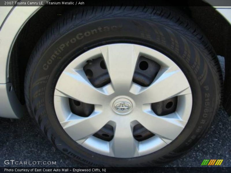 Titanium Metallic / Ash 2007 Toyota Camry LE