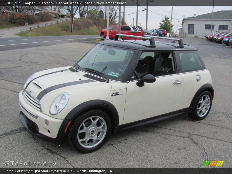 Pepper White / Space Gray/Panther Black 2006 Mini Cooper S Hardtop
