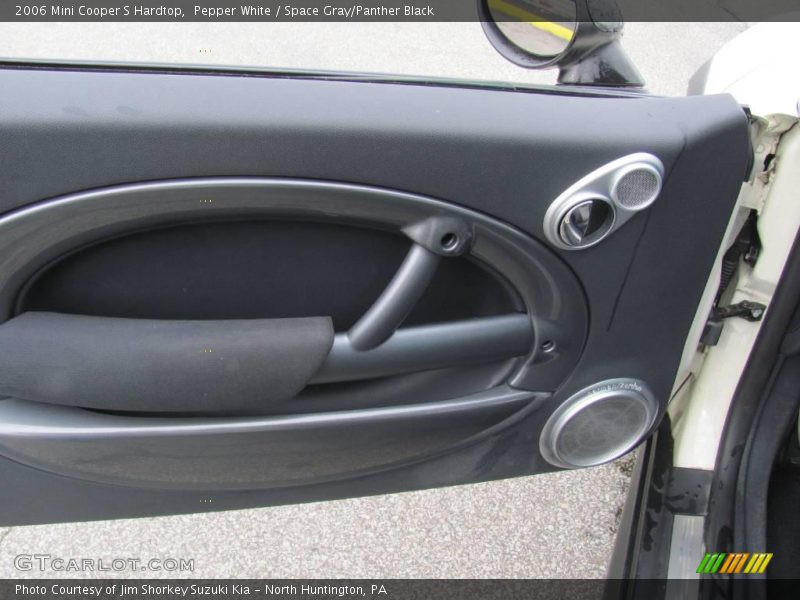 Pepper White / Space Gray/Panther Black 2006 Mini Cooper S Hardtop