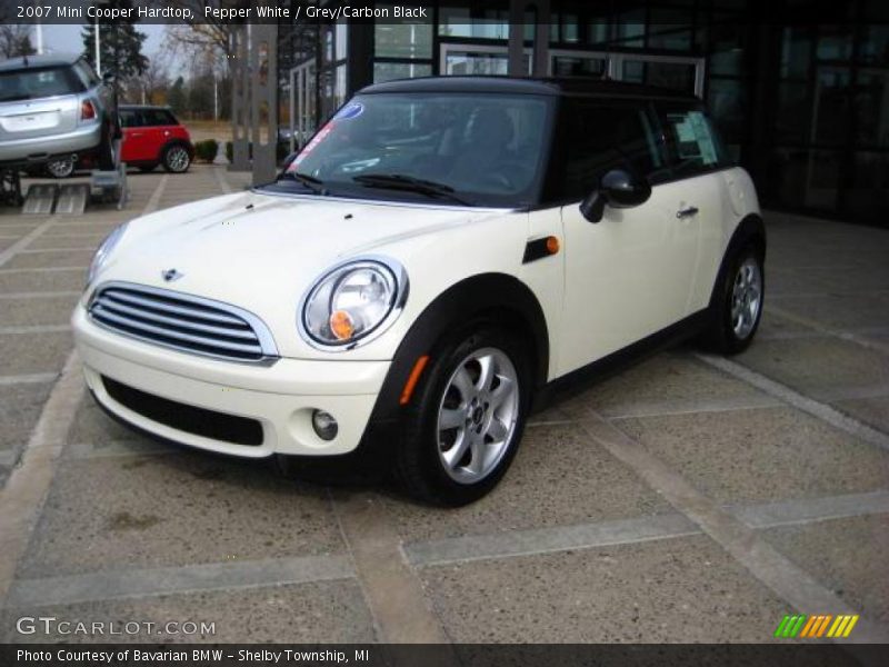 Pepper White / Grey/Carbon Black 2007 Mini Cooper Hardtop