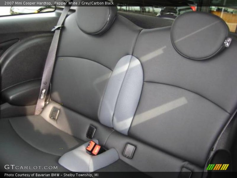 Pepper White / Grey/Carbon Black 2007 Mini Cooper Hardtop