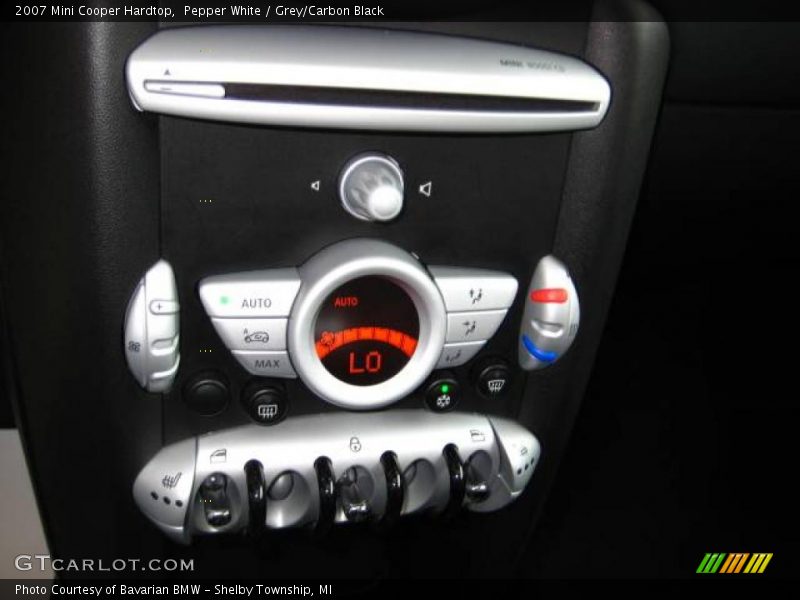 Pepper White / Grey/Carbon Black 2007 Mini Cooper Hardtop