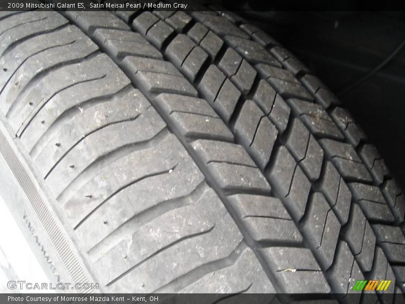 Satin Meisai Pearl / Medium Gray 2009 Mitsubishi Galant ES