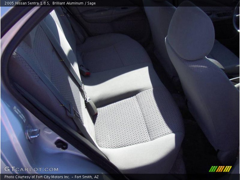 Brilliant Aluminum / Sage 2005 Nissan Sentra 1.8 S