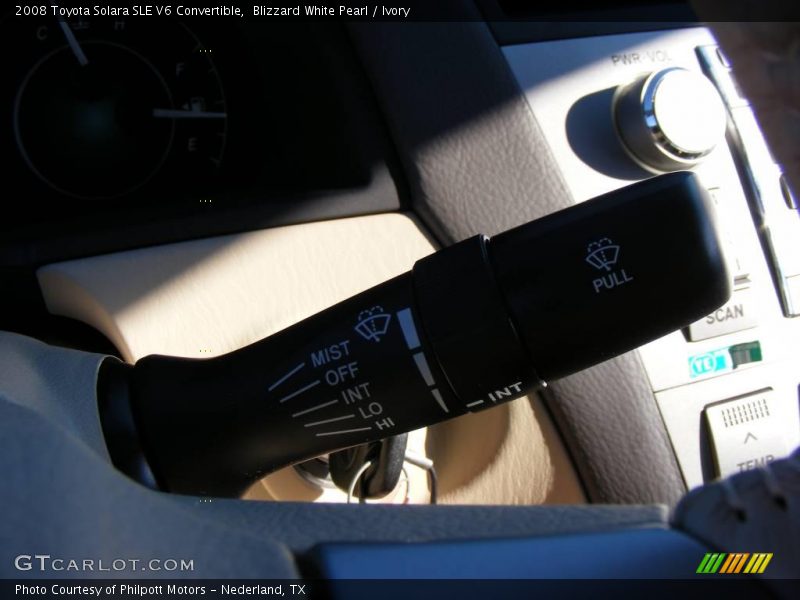 Blizzard White Pearl / Ivory 2008 Toyota Solara SLE V6 Convertible