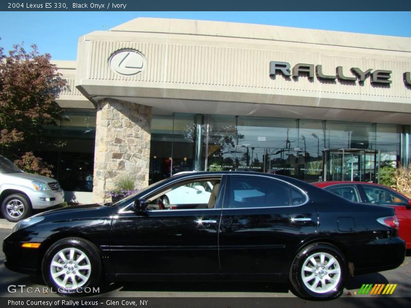 Black Onyx / Ivory 2004 Lexus ES 330