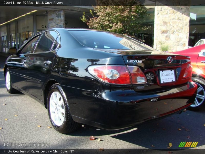 Black Onyx / Ivory 2004 Lexus ES 330