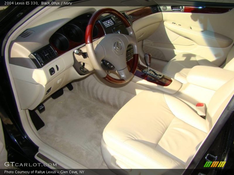 Black Onyx / Ivory 2004 Lexus ES 330