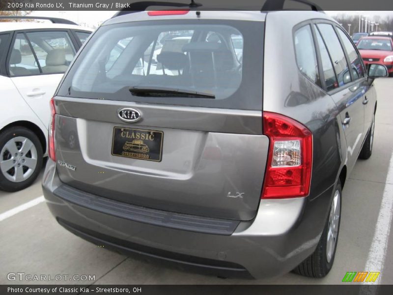 Titanium Gray / Black 2009 Kia Rondo LX