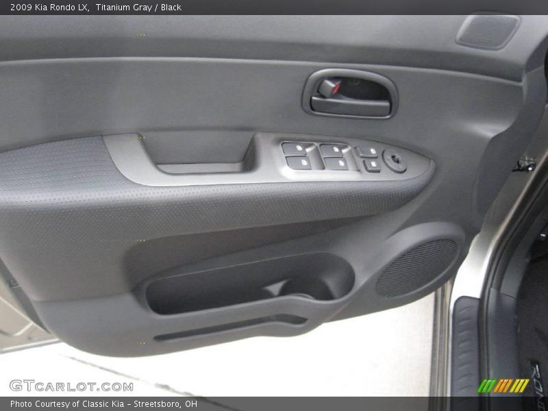 Titanium Gray / Black 2009 Kia Rondo LX