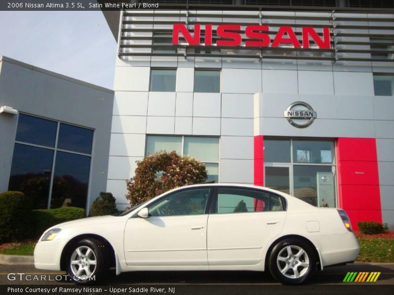 Satin White Pearl / Blond 2006 Nissan Altima 3.5 SL