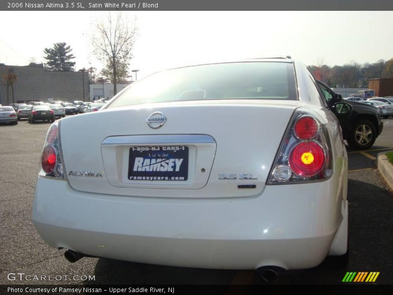 Satin White Pearl / Blond 2006 Nissan Altima 3.5 SL