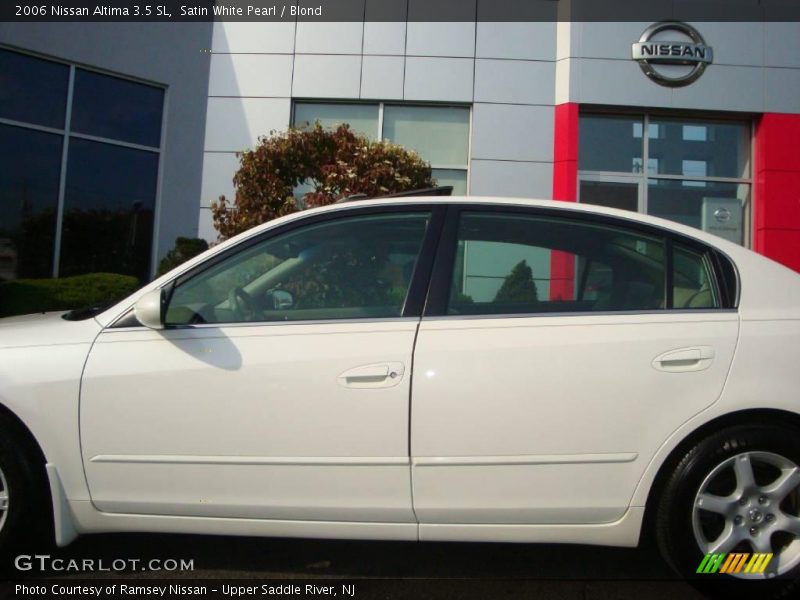 Satin White Pearl / Blond 2006 Nissan Altima 3.5 SL