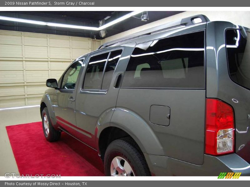 Storm Gray / Charcoal 2009 Nissan Pathfinder S