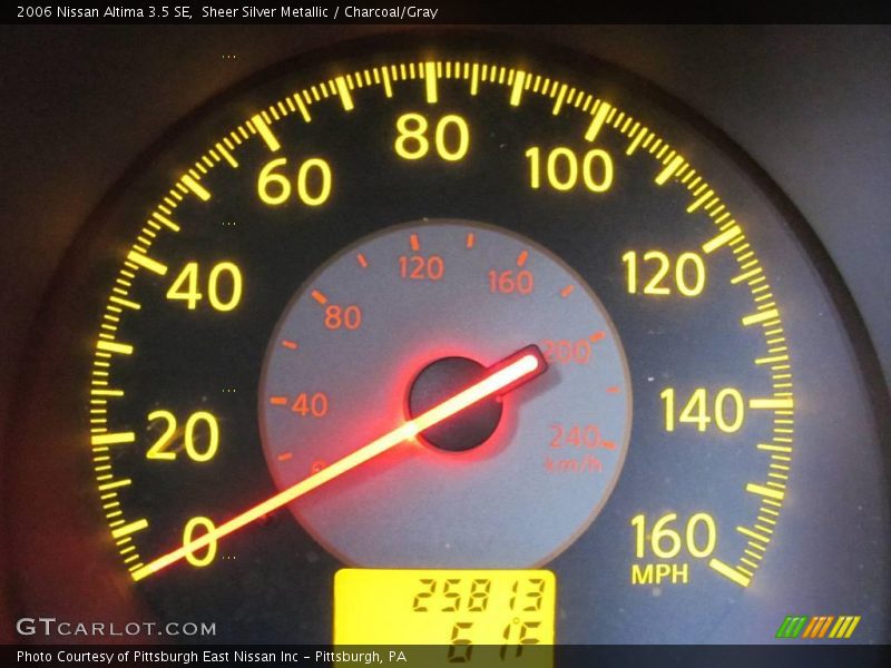 Sheer Silver Metallic / Charcoal/Gray 2006 Nissan Altima 3.5 SE