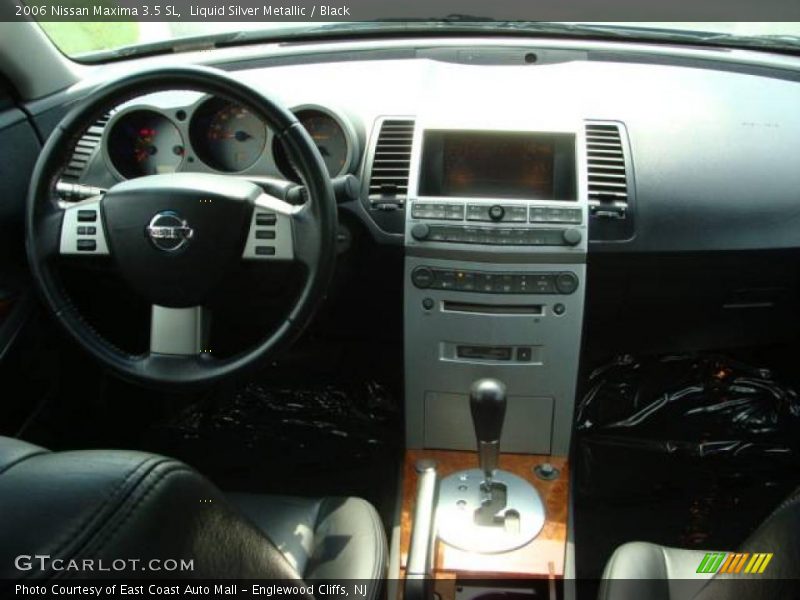 Liquid Silver Metallic / Black 2006 Nissan Maxima 3.5 SL