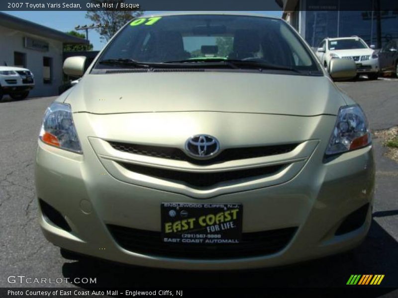 Olive Mist / Bisque 2007 Toyota Yaris Sedan
