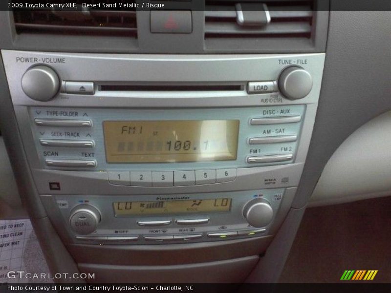 Desert Sand Metallic / Bisque 2009 Toyota Camry XLE