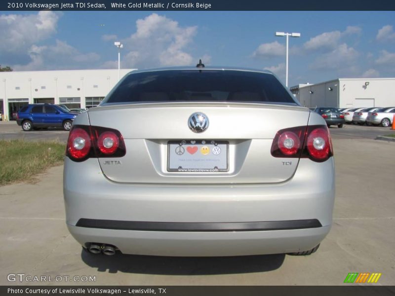 White Gold Metallic / Cornsilk Beige 2010 Volkswagen Jetta TDI Sedan