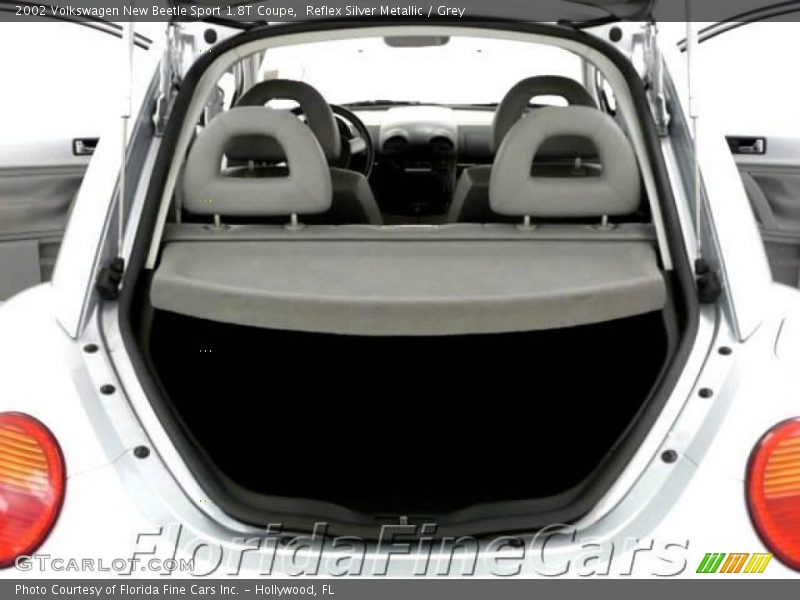 Reflex Silver Metallic / Grey 2002 Volkswagen New Beetle Sport 1.8T Coupe