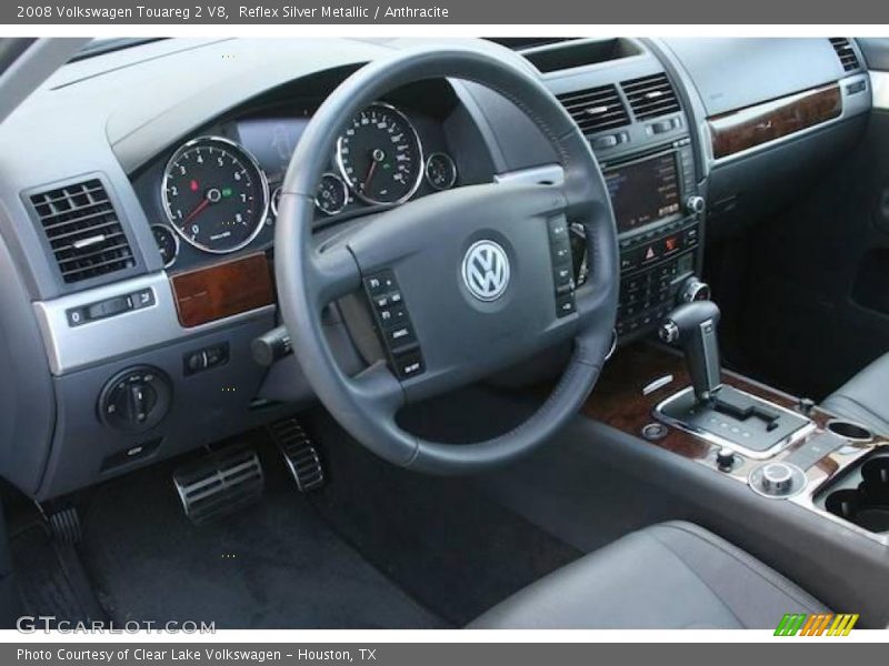 Reflex Silver Metallic / Anthracite 2008 Volkswagen Touareg 2 V8