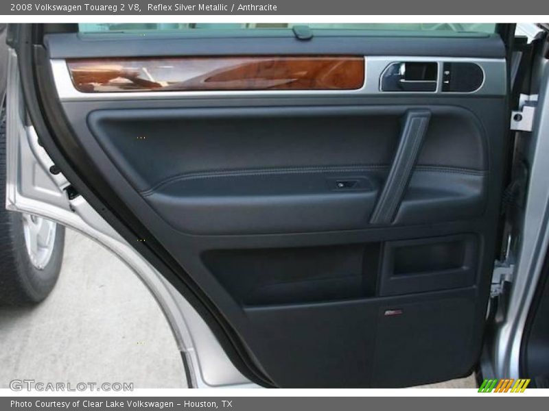 Reflex Silver Metallic / Anthracite 2008 Volkswagen Touareg 2 V8